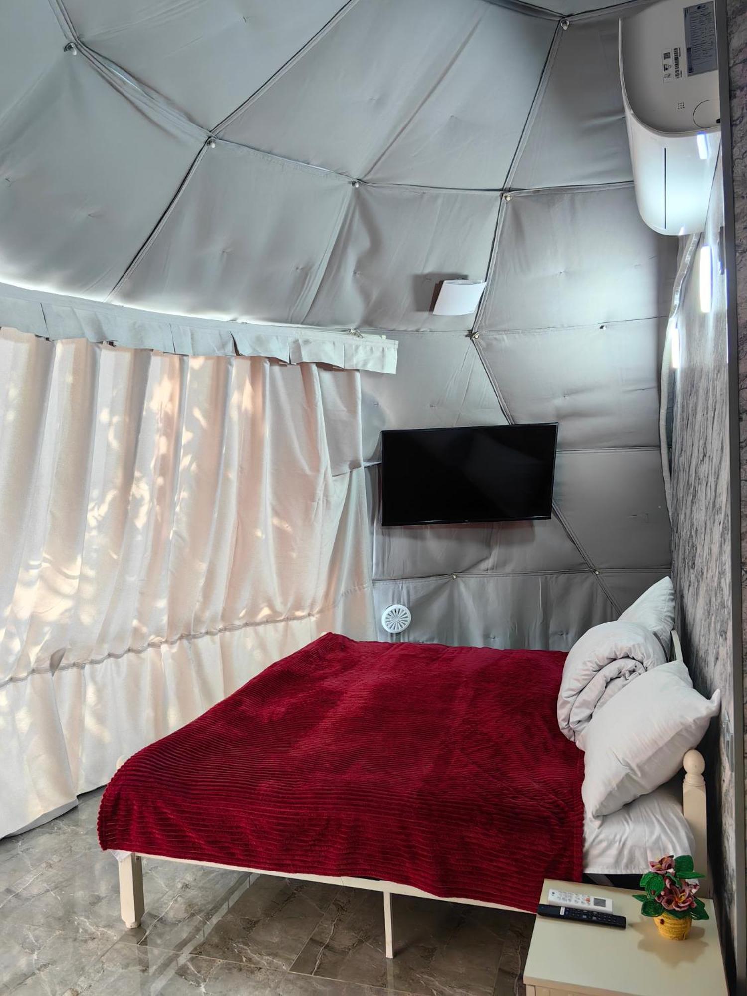 Glamping Dream Domes Luxury tent Ismayilli