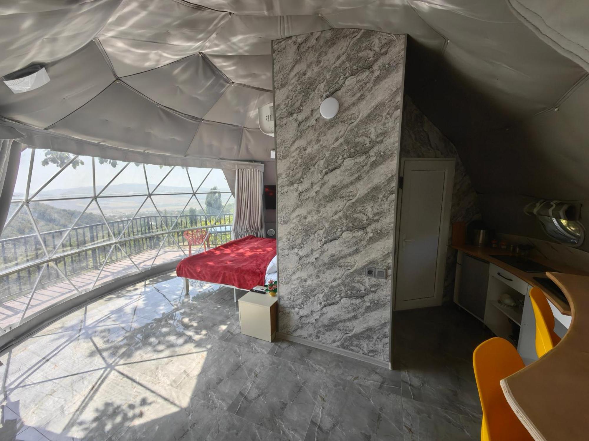 Luxury tent Glamping Dream Domes