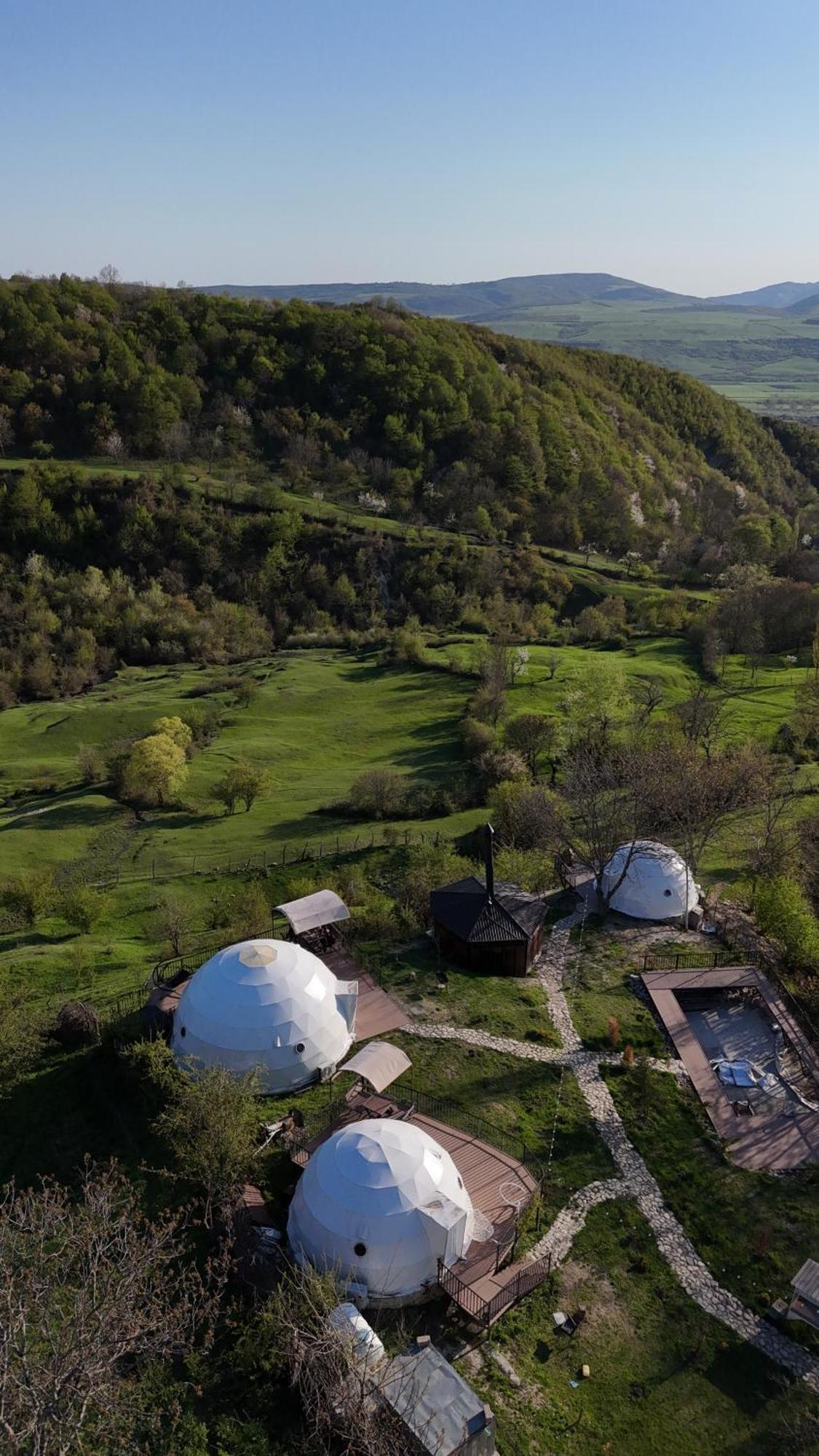 Luxury tent Glamping Dream Domes