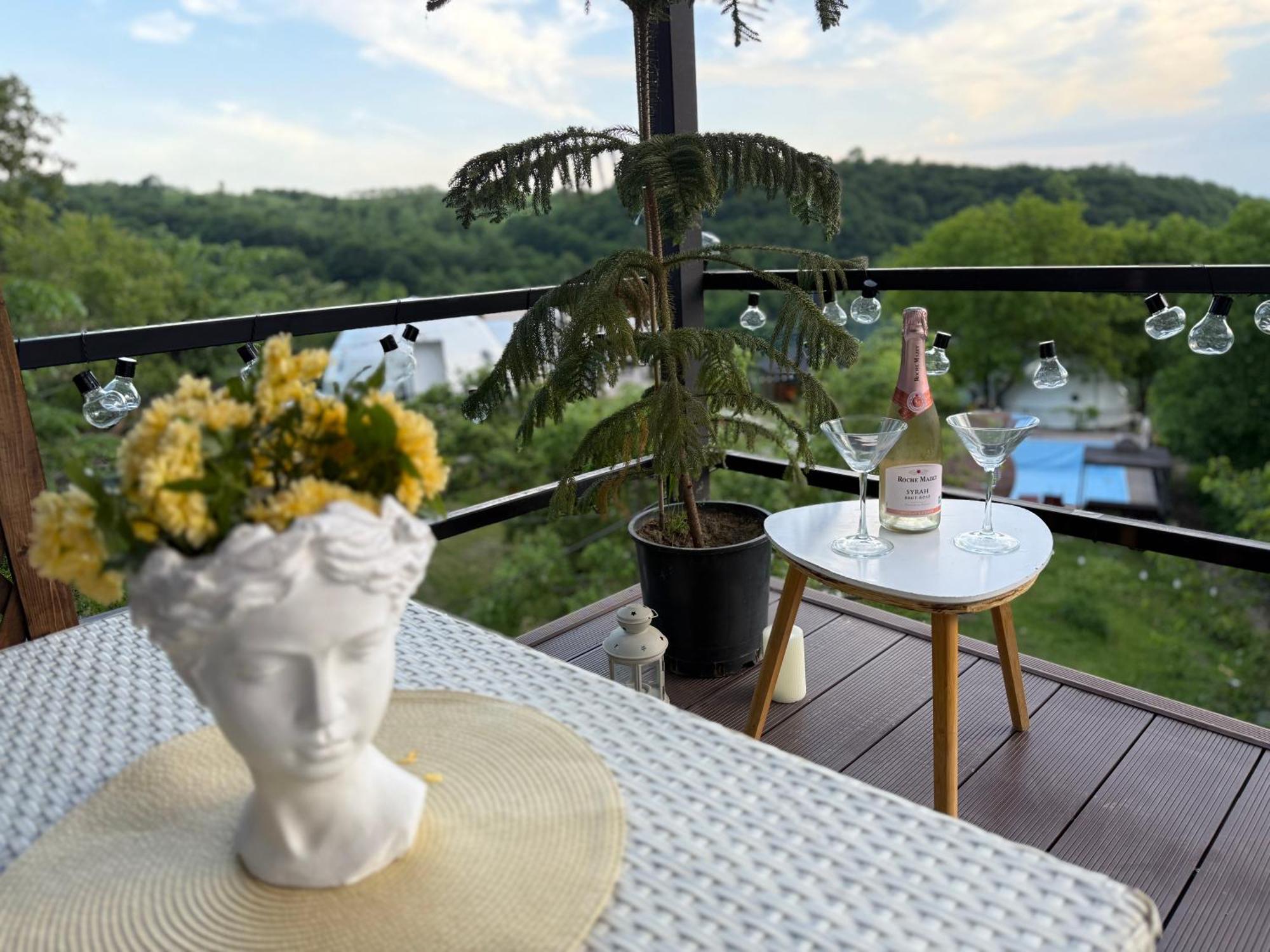 Glamping Dream Domes Luxury tent *